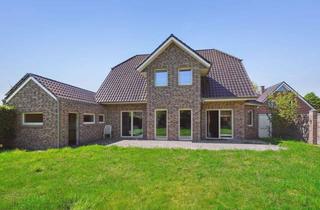 Einfamilienhaus kaufen in 48465 Suddendorf, Klassisch & Hochwertig: Einfamilienhaus mit Designerküche, Wärmepumpe, PV-Anlage & Luxusausstattung