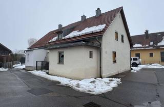 Haus kaufen in Untere Bachgasse, 93090 Bach, Toll zu sanierende DHH im Dornröschenschlaf