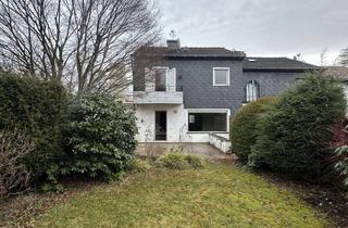 Haus kaufen in Alfred-Nobel-Str., 42651 Solingen-Mitte, Der "Klassiker" für eine junge Familie ! Renovierungsbedürftiges Reihenendhaus in SG "Kannenhof"