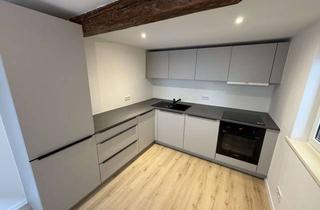 Haus mieten in 61118 Bad Vilbel, Frisch saniertes City-Einfamilienhaus in Fachwerkbauweise im Stadtkern von Bad Vilbel