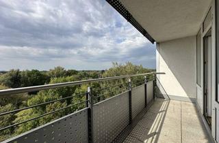 Wohnung kaufen in Hilfarther Straße 51, 41836 Hückelhoven, vermietete helle Zwei-Zimmer-Wohnung mit schönem Panoramablick und großem Balkon