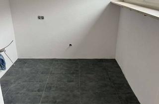 Wohnung mieten in Veit-Stoß-Straße, 92637 Rehbühl, Renovierte 3 Zimmer Wohnung in Weiden-Rehbühl mit 79 m² Wohnfläche und Balkon