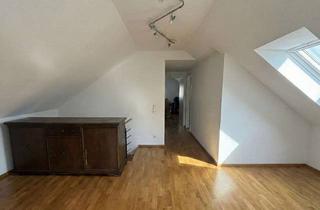 Wohnung mieten in 73235 Weilheim, Großzügige 6,5-Zimmer-Wohnung mit 2 Balkone in Weilheim an der Teck