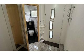 Haus kaufen in Gablonzer Weg, 74257 Untereisesheim, Modernisiertes 7-Zimmer Reihenmittelhaus mit Garage in Untereisesheim