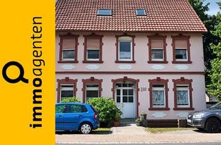 Haus kaufen in 32676 Lügde, Charmantes Wohnobjekt mit vielseitigem Potenzial in zentraler Lage von Lügde