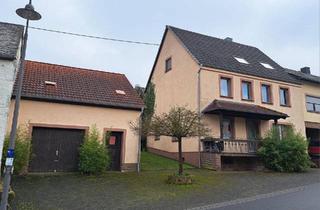 Haus kaufen in 54636 Rittersdorf, Rittersdorf - Wohnhaus mit Garage