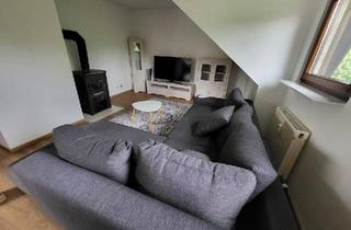 Wohnung kaufen in 99425 Weimar, Weimar - Eigentumswohnung in Oberweimar in einem Zweifamilienhaus