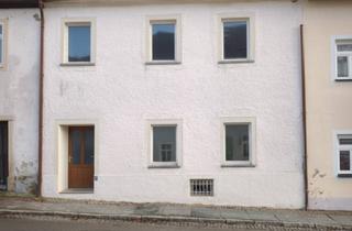 Haus kaufen in 09619 Mulda, Mulda/Sa. - Wohnhaus | Öl-Brennwertheizung 2015 Terrasse & Garage ZENTRUM