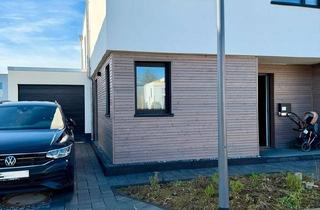 Doppelhaushälfte kaufen in 50181 Bedburg, Bedburg - Luxuriöse 4,5 Zimmer Doppelhaushälfte in Bedburg Kaster