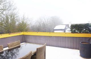 Wohnung kaufen in 86899 Landsberg, Kapitalanlage am Englischen Garten - Schöne 2-1/2-Zi.-Dachterrassenwohnung mit Galerie