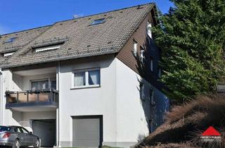 Wohnung kaufen in 58540 Meinerzhagen, Schöne 4-Zimmer Eigentumswohnung mit großer Garage