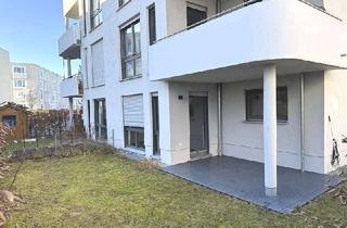 Wohnung kaufen in Gret-Palucca-Weg, 81245 Aubing-Lochhausen-Langwied, B.J.-2015 / Ab sofort frei! / 3-Zi.-Wohnung mit sonniger Terrasse in ruhiger, grüner Wohnlage!