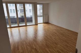 Wohnung kaufen in Kolberger Straße 11, 13357 Wedding, Helle 100 m² 3-Zimmer-Wohnung mit Balkon & Aufzug - bezugsfrei in Berlin-Wedding nahe Berlin-Mitte