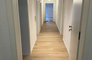 Wohnung mieten in Untere Kippstraße 10, 69198 Schriesheim, Modernisierte 3-Zimmer-Erdgeschosswohnung mit Terrasse und neuer EBK