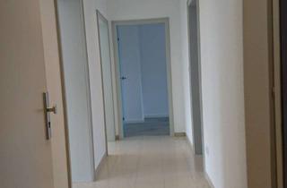 Wohnung mieten in Berliner Allee 14, 31311 Uetze, Helle 3-Zimmer-Wohnung mit Balkon im 2. OG in Uetze-Dollbergen