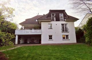 Haus mieten in Mainzer Straße 00, 65719 Hofheim am Taunus, Freistehende Villa auf großem Grundstück in Hofheim-Marxheim Am Rosenberg