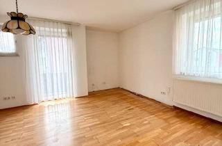 Wohnung kaufen in 83301 Traunreut, Attraktive 3-Zimmer-Wohnung mit Südbalkon und durchdachtem Grundriss