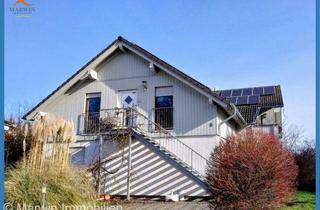 Wohnung kaufen in 54634 Bitburg, ETW im Dachgeschoss mit Keller, PV-Anlage und Garage