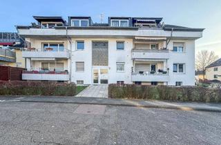 Wohnung mieten in 51427 Bergisch Gladbach, Klein, fein, renoviert: Dachgeschosswohnung mit Stellplatz in Refrath
