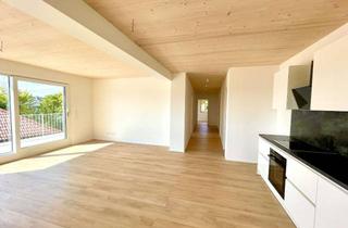 Wohnung mieten in Lohstraße 20, 92699 Bechtsrieth, Hochwertige 3-Zimmer-Wohnung mit Balkon in ruhiger Lage