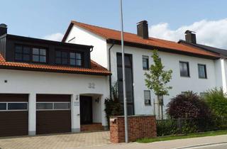 Wohnung mieten in Augsburger Str. 32, 86568 Hollenbach, Gepflegte 4-Zimmer-Wohnung mit Garage in Hollenbach