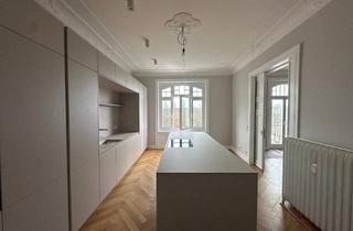 Wohnung mieten in 20249 Eppendorf, Über den Dächern Hamburg Eppendorfs: Altbau trifft Moderne