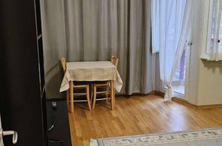 Wohnung mieten in Nürnberger Straße 41, 10789 Wilmersdorf, Helle 2-Zimmer-Wohnung mit Balkon im 2. OG in Berlin-Wilmersdorf