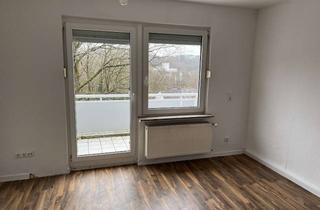 Wohnung mieten in Unterm Freihof 58-60, 58507 Lüdenscheid, Helle 3-Zimmer-Wohnung im 2. OG mit Balkon in Lüdenscheid
