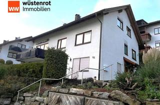 Haus kaufen in 72221 Haiterbach, Modernisiertes und gepflegtes Zweifamilienhaus mit ELWhg in bester Aussichtslage in Oberschwandorf