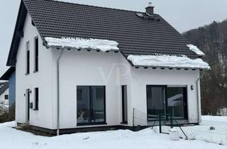 Haus kaufen in 35239 Steffenberg, Großzügiges Familienhaus am Bachlauf mit Gestaltungsfreiraum und Garten