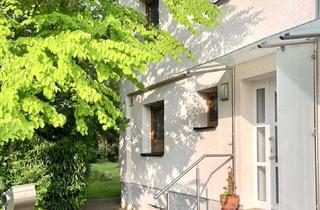 Haus mieten in 65205 Delkenheim, Charmantes Einfamilienhaus mit großem Garten in Wiesbaden-Delkenheim