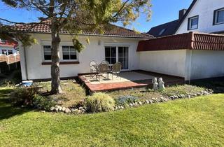 Haus mieten in Kirchweg 2b, 18374 Zingst, Strandnähe in Zingst - modernisierter Bungalow mit Garten