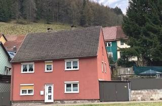 Einfamilienhaus kaufen in Friedrich-Engels-Straße, 99885 Luisenthal, Nahezu bezugsfertig - Für eine größere Familie ideal