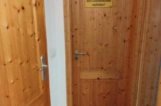 Wohnung kaufen in 78098 Triberg, Triberg im Schwarzwald - TOP Gepflegte Wohnung 4-Zimmer-Eigentumswohnung