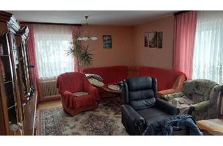 Wohnung kaufen in 32758 Detmold, Detmold - Helle, gepflegte Eigentumswohnung mit Balkon in ruhiger Lage in D