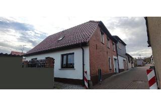 Mehrfamilienhaus kaufen in 06333 Hettstedt, Hettstedt - Reihenendhaus 2 Wohnungen Doppel-Garage Büro Werkstatt Terasse