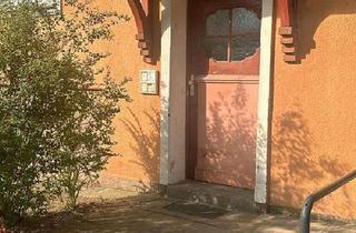 Wohnung kaufen in 13469 Berlin, Berlin - Modernisierte 2-Zimmer Wohnung gut vermietet, provisionsfrei!