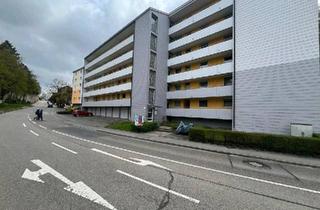 Wohnung kaufen in 71229 Leonberg, Leonberg - Geräumige 4-Zi Wohnung Bahnhof Leonberg