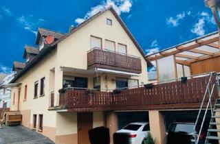 Haus kaufen in 97265 Hettstadt, Hettstadt - Landhaus Hof - inklusive Stall, Scheune, Einliegerwohnung