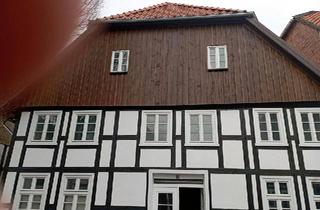 Haus kaufen in 33039 Nieheim, Nieheim - Historische Fachwerkhaus mit 4 Wohneinheiten