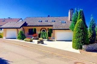 Villa kaufen in 79859 Schluchsee, Schluchsee - Tolle Landhausvilla, in begehrter sonniger Waldrandlage gelegen.