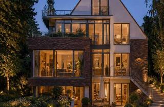 Wohnung kaufen in 14532 Kleinmachnow, Haus im Haus in Kleinmachnow - 275 m² Gartenresidenz