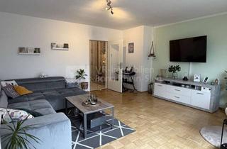 Wohnung kaufen in 51491 Overath, Idealer Grundriss für Familien. Kaufen statt Mieten - geräumige 3-Zimmer ETW mit Balkon und Garage