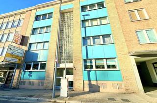 Wohnung kaufen in 45468 Mitte, Vermietete zwei Zimmer Wohnung mit Balkon in zentraler Lage