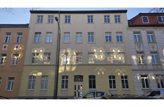 Wohnung kaufen in Hallesche Straße 15, 06842 Innenstadt, Wohnungspaket * 2 x 2-Raum-DG-Wohnungen in zentraler Lage