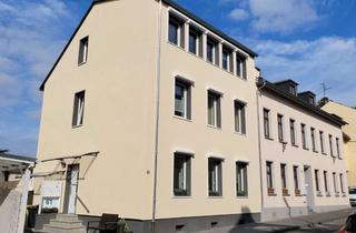 Wohnung mieten in Burgstraße 61, 56112 Lahnstein, LAHNSTEIN Hübsche, helle 2 ZKB DG-Wohnung mit Einbauküche und Keller