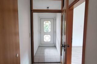 Wohnung mieten in 72479 Straßberg, Schöne 2-Raum-Wohnung mit Terasse und Einbauküche in Straßberg