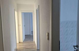 Wohnung mieten in Fr.-G.-Keller-Siedlung, 09661 Hainichen, Seltene Gelegenheit! 4 -Raumwohnung im Hochparterre + Tageslichtbad