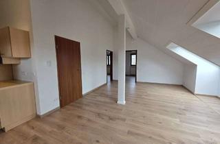 Wohnung mieten in 79418 Schliengen, Helle 3 Zi.-DG-Wohnung & KFZ-Pl. in Ortsrandlage