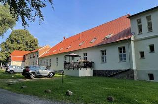 Wohnung mieten in 18442 Kummerow, 3-Raum Wohnung mit Terrasse im Gutshaus Kummerow, sehr idyllisch,